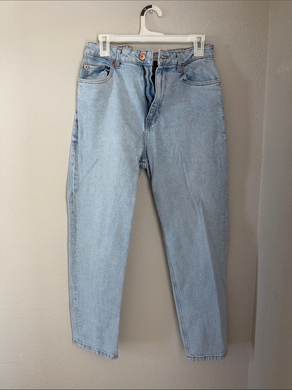 Zara Light Blue High-Rise Mom Jeans